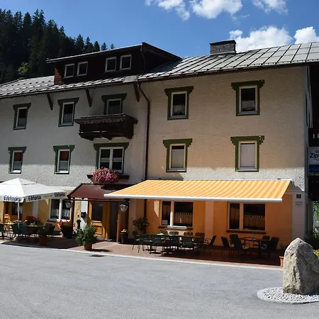 Marienhof 3*