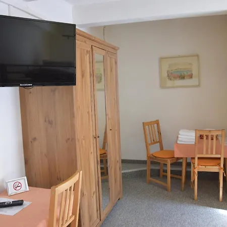 Guest house Marienhof 3*